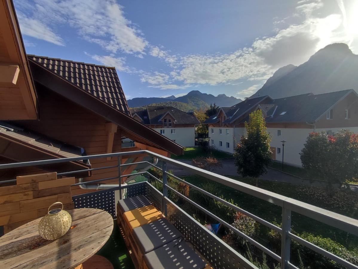 Appartement Plein Centre Village, Vue Montagnes, Proximite Immediate Lac 杜萨尔 外观 照片